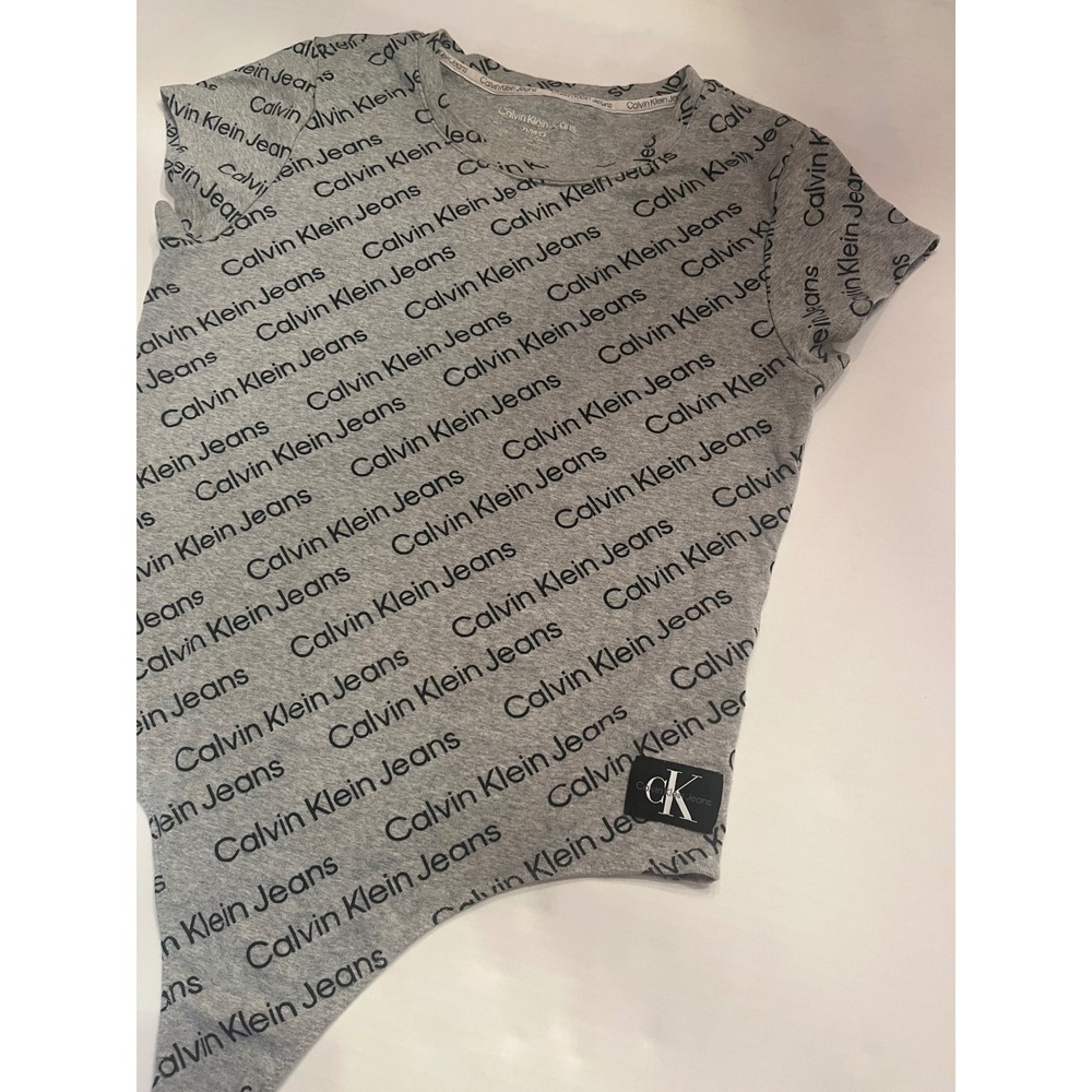 Calvin Klein Jeans Women XL Gray Logo Print Short Sleeve Bodysuit Thong Snap